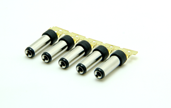 Barel Crimping Type 10A 12V 5.5 * 2.5 mm Wire 18 AWG - 26 AWG Male DC Power Plug Connectors
