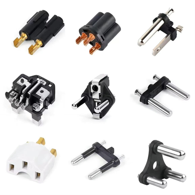 SAA Solid Hollow 3 Pin Power Plug Insert Crimping Machine Dengan Loose Bulk Terminal Vibrating Plate Feeder
