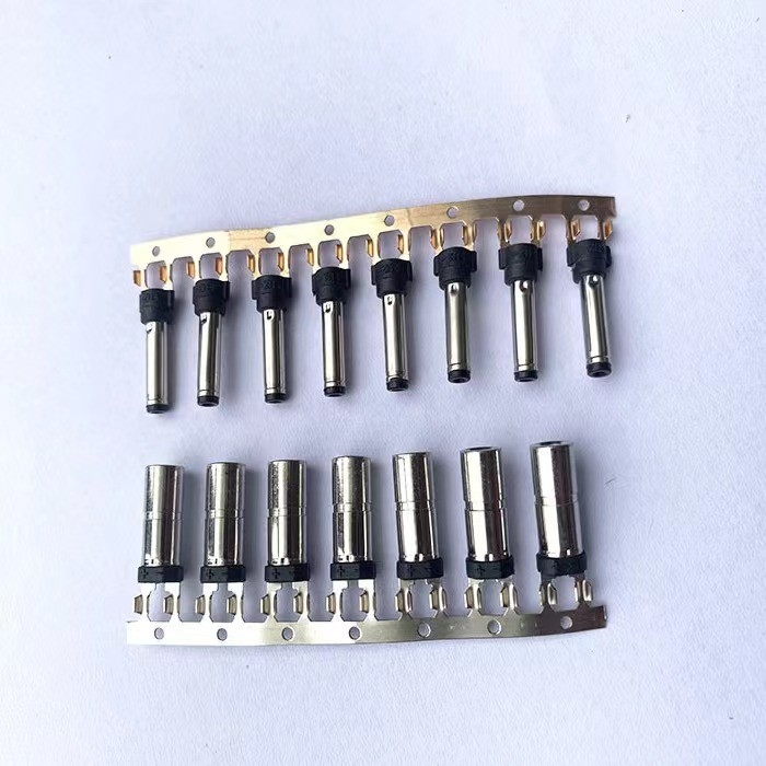 DC Connector 3.5-3.8 Tuning Fork 3.5 1.35 DC Plug Tanpa alur DC Plug Jack